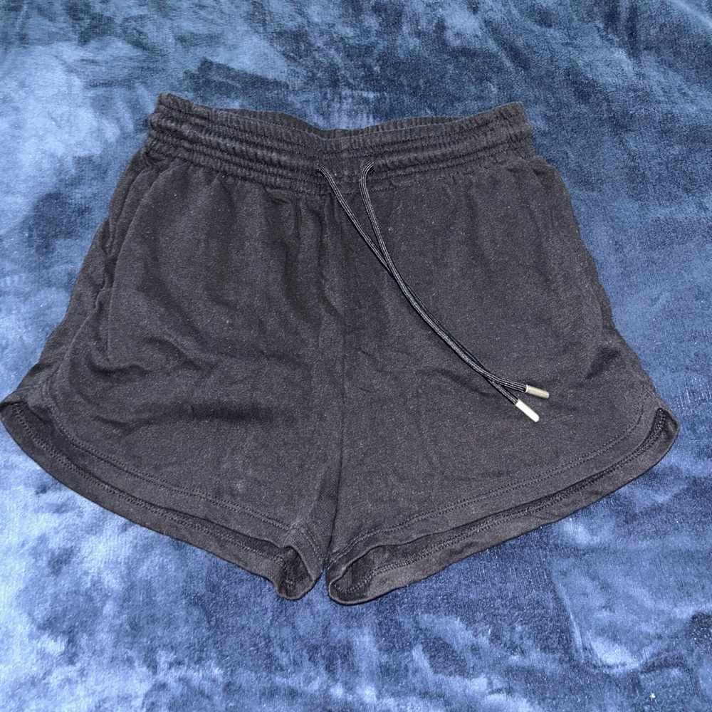 H&M High Waisted Sweat shorts Black, Size Small